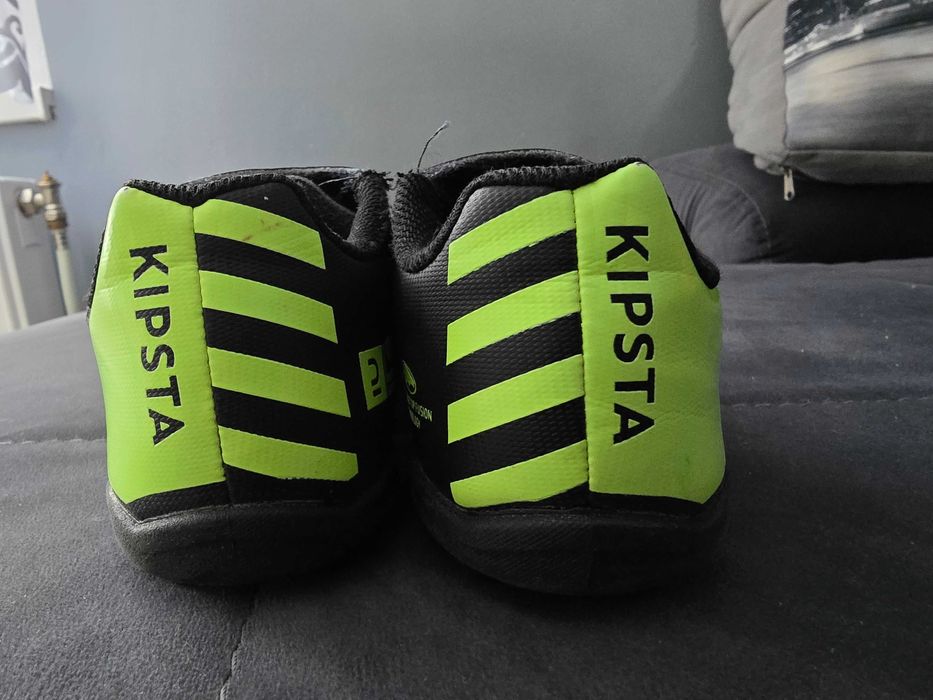 Korkotrampki kipsta