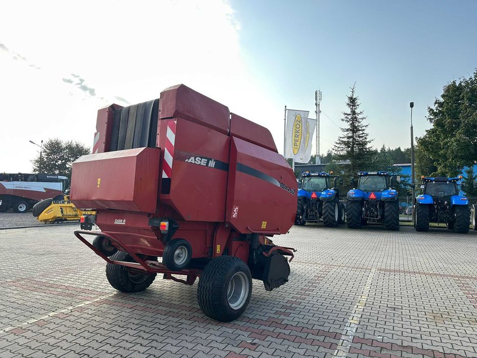 Prasa rolująca pasowa RBX 462 CASE , New Holland