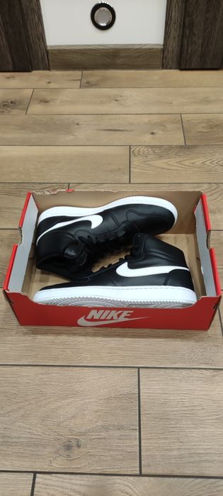 Buty Męskie Nike 42 26.5 cm Oryginalne nowe