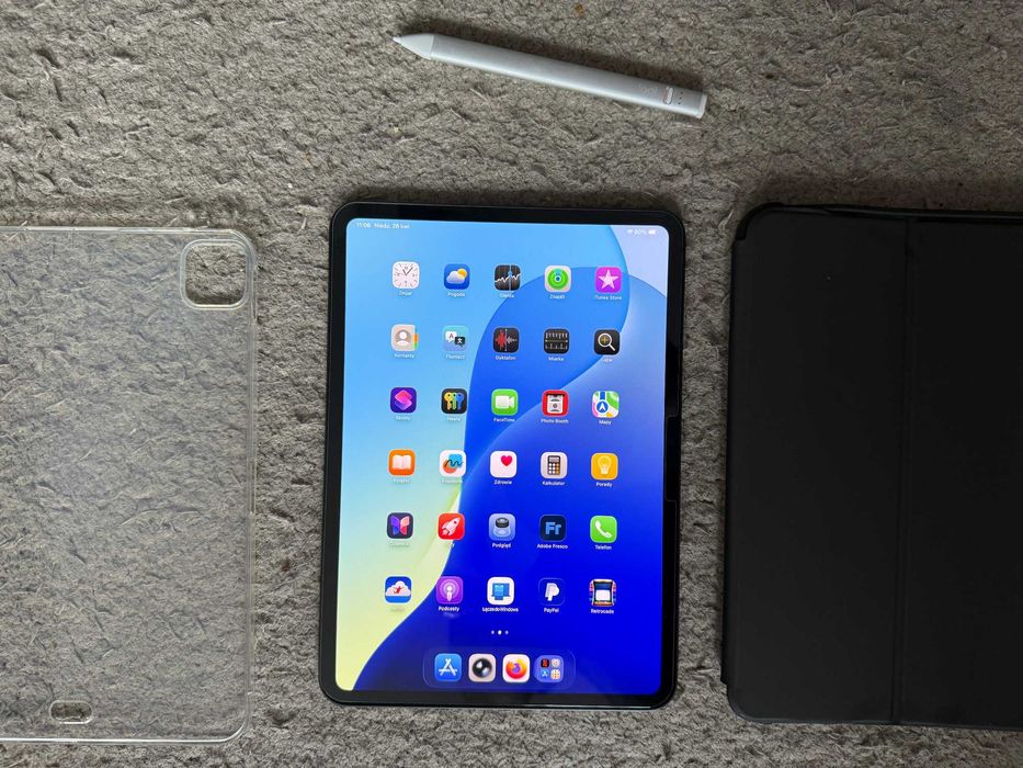 Apple iPad PRO M4 Wi-Fi 256 GB OLED – Gwiezdna Czerń + akcesoria, rysik, gwarancja, ubezpieczenie