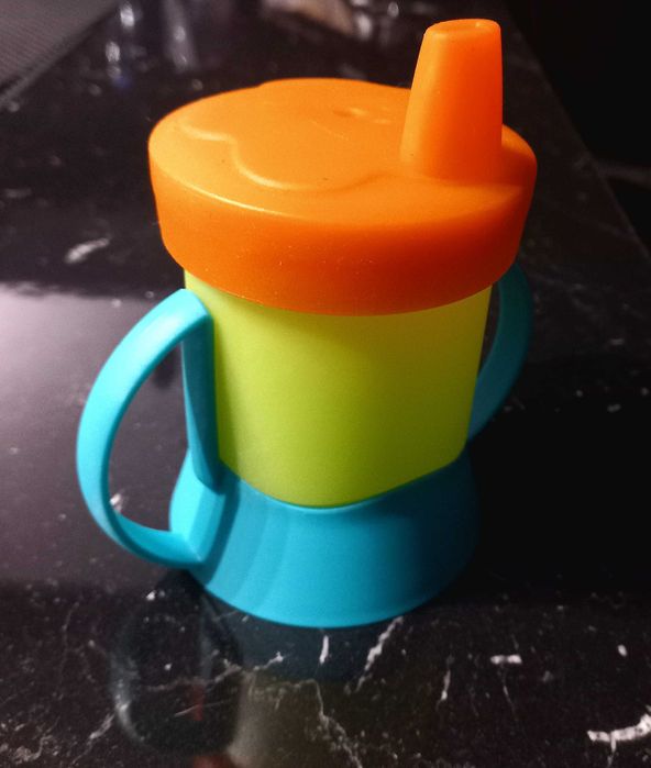 Kubek niekapek dla dzieci Tupperware