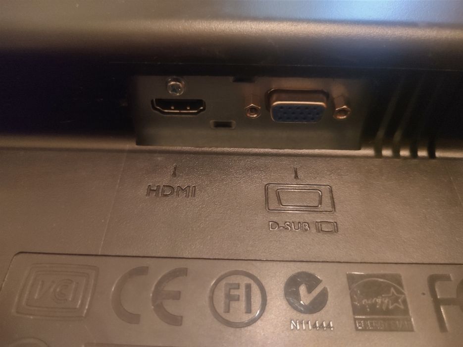 монитор LED 22" с HDMI и аудио 3,5мм