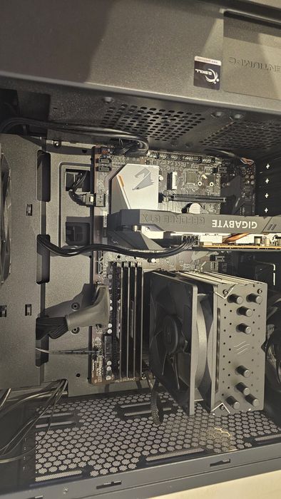 Komputer gamingowy gtx 1660 32g ram