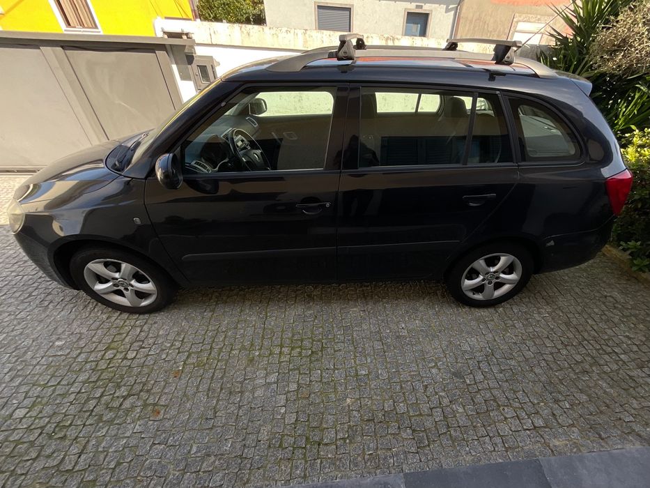 **Reservado** Vende-se Skoda Fabia Break 1.4 TDI Ambiente