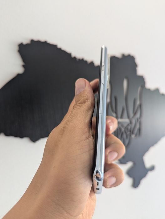 OnePlus 9 pro 256gb silver. Уцінка