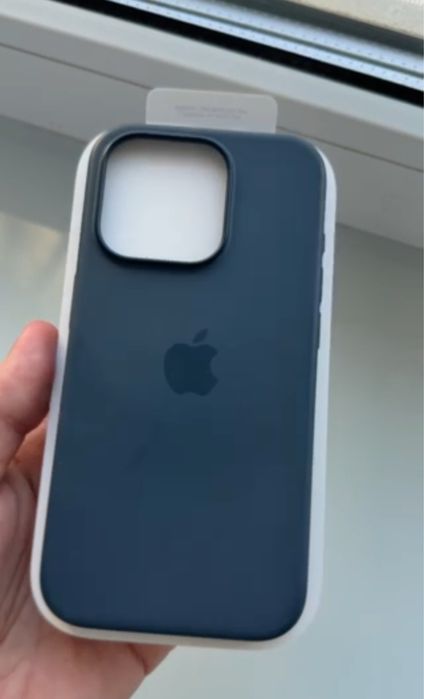 ОРИГІНАЛЬНІ СИЛІКОНОВІ,SPIGEN,UGREEN та інші чохли для айфон 15 про
