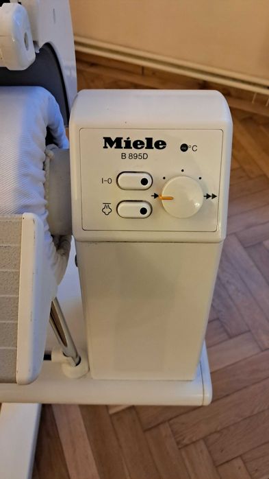 Magiel Miele B 895D z funkcją pary