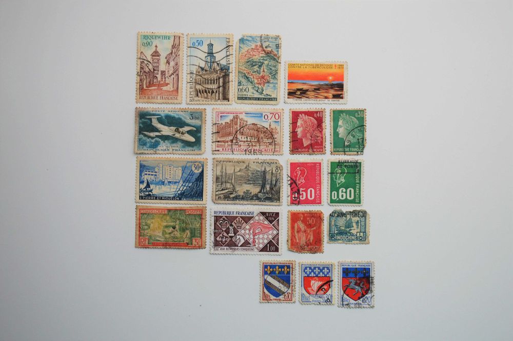 Lot 19: French Stamps – Various
