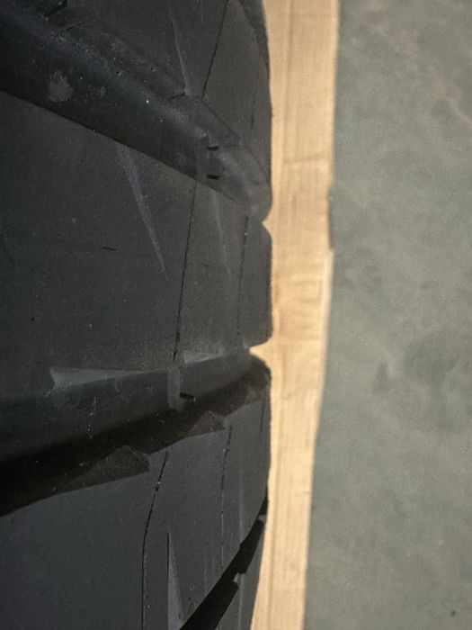 Sprzdam opony MICHELIN PILOT SPORT 4  zp 255/40/19, bierznik caly.