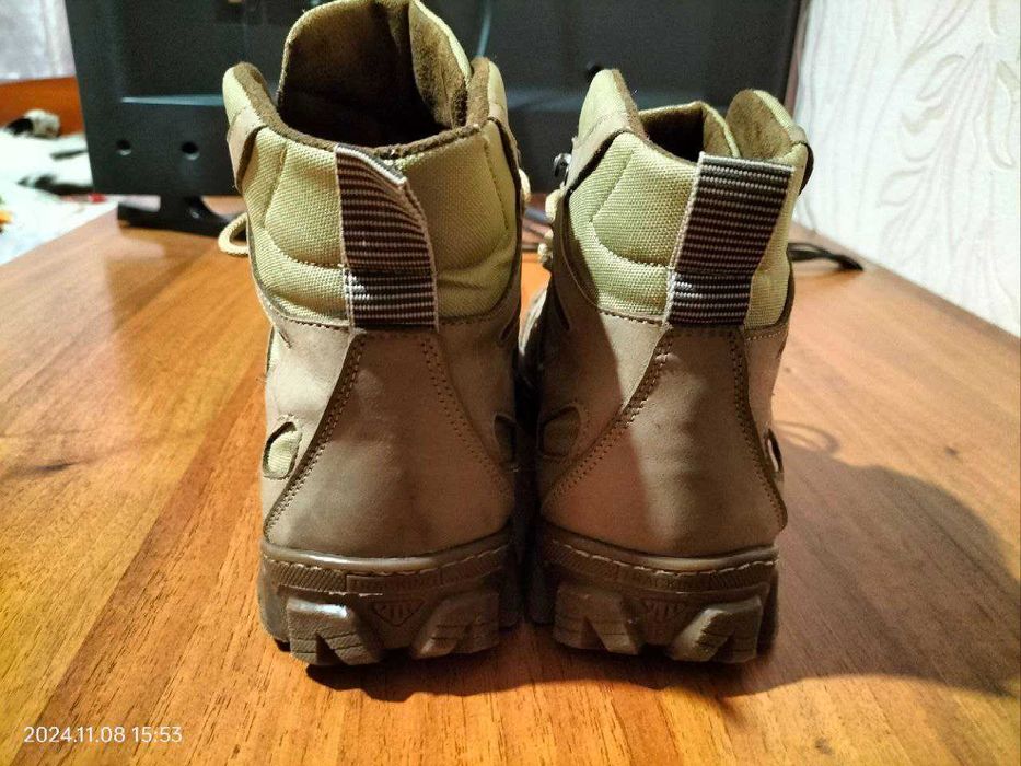 Продам берцы демисезон!