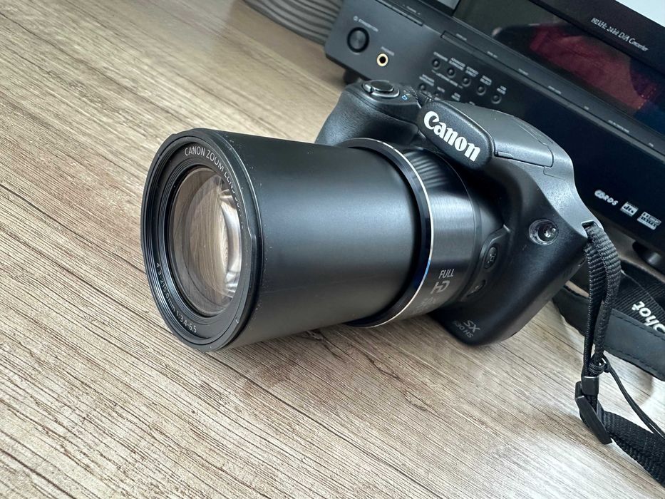 Фотоапарат Canon SX 530 HS