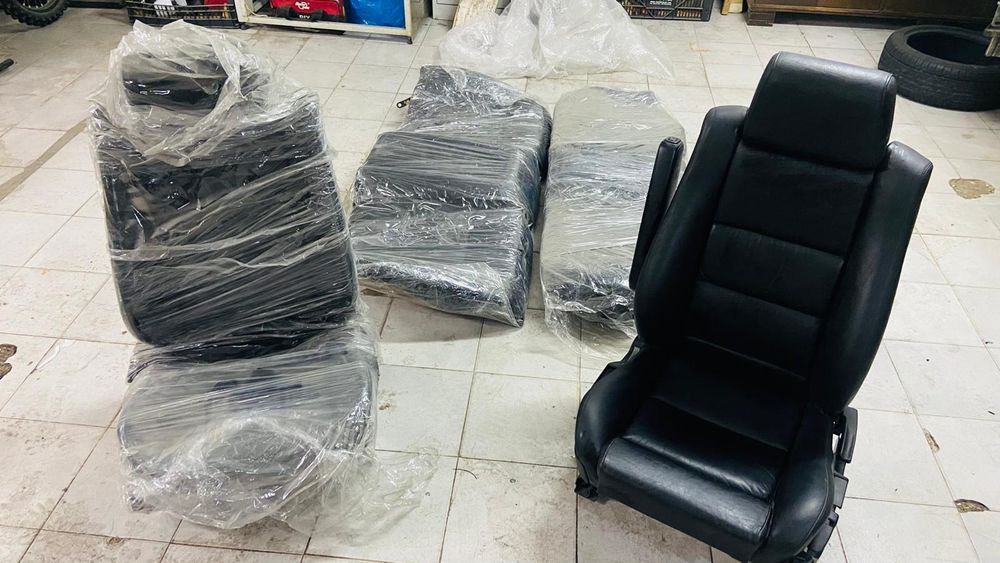 Bancos BMW M5 M-tech E34