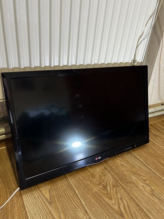 Продаю телевизор LG 26LN450B в хорошем состоянии