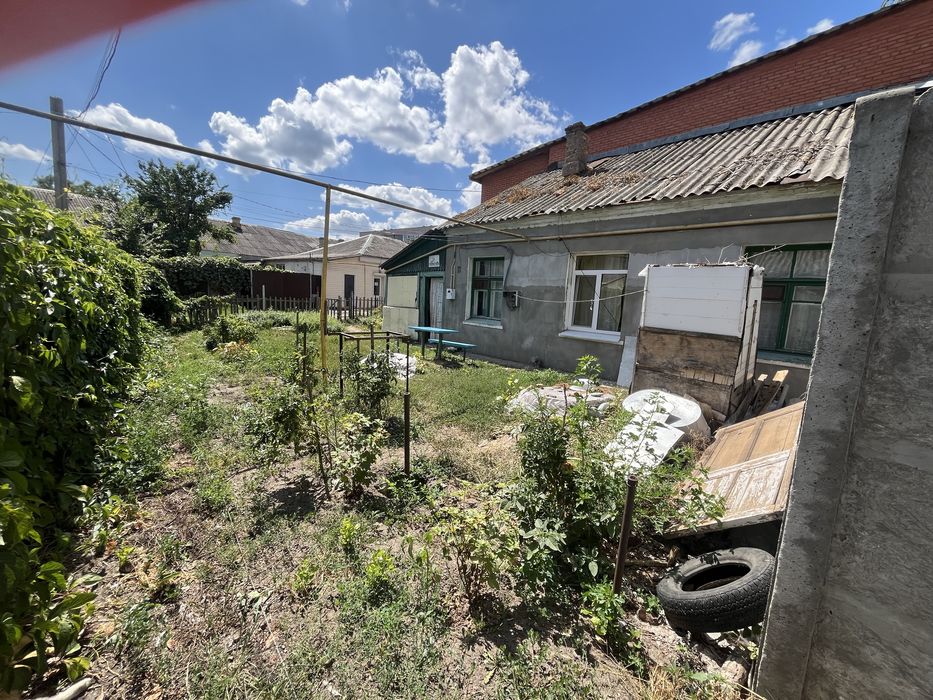 Срочно продам 3-к на землі в центрі під бізнес
