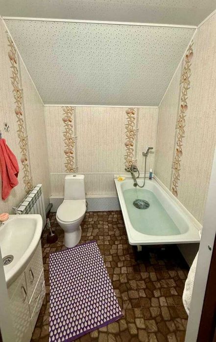 Продаж будинку м.Обухів м-н Дзюбівка