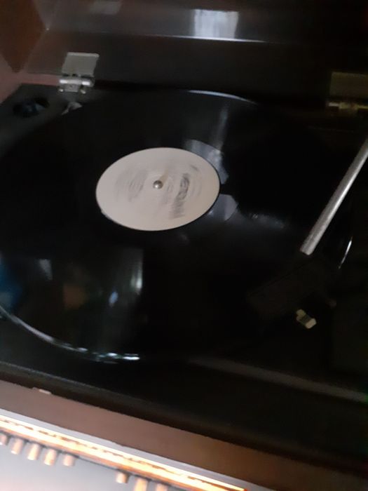 Стерео система: "Melodija -104- stereo-01 ,радіола  срп-1-4 комплект