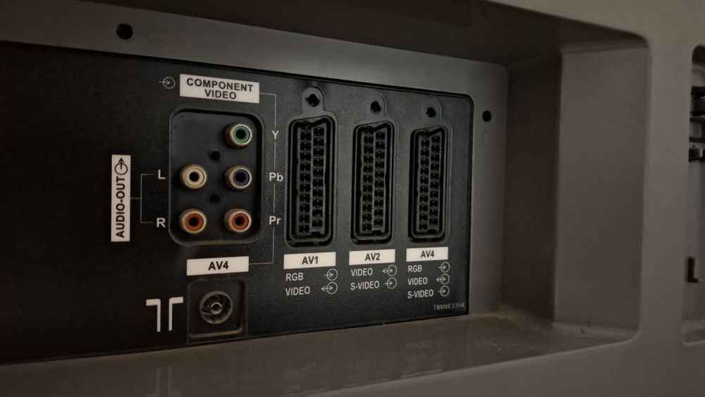 TV Panasonic com movel 55 polegadas