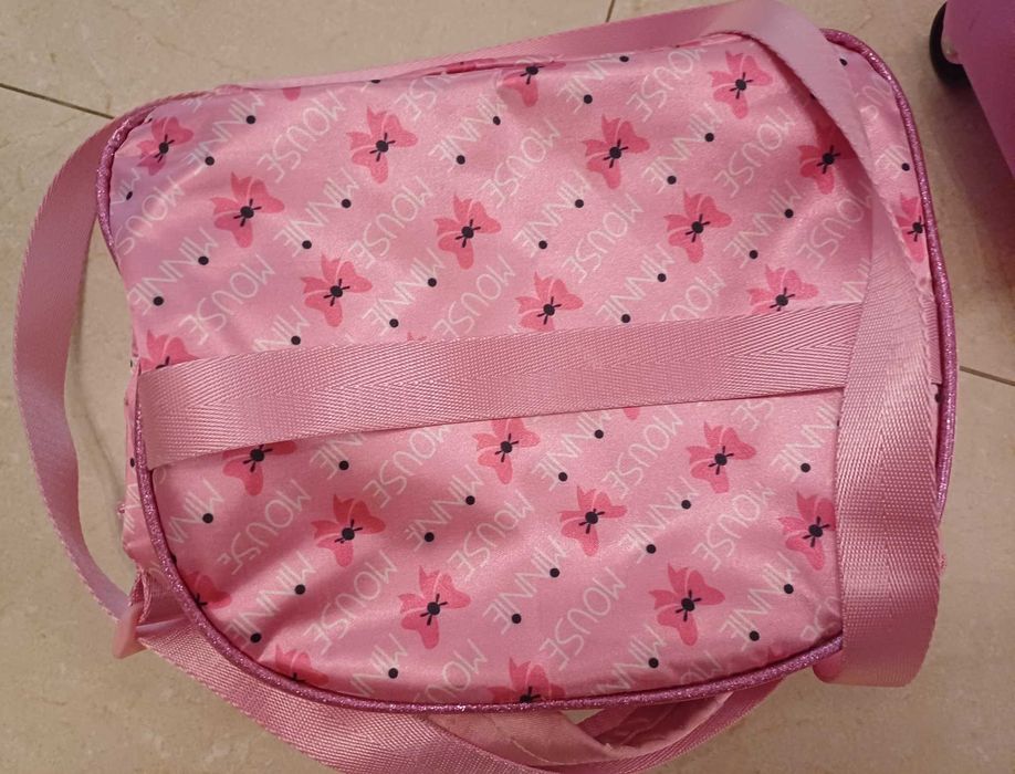Conjunto Mochila troley + lancheira da Minnie em excelente estado