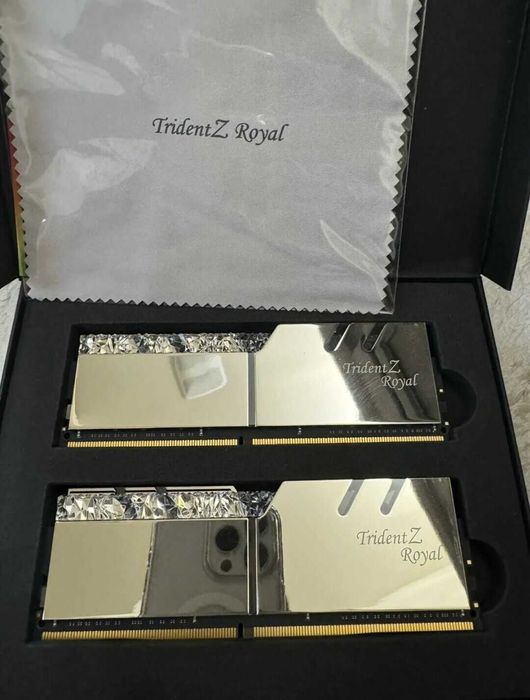G Skill Trident Z Royal64550446765953120