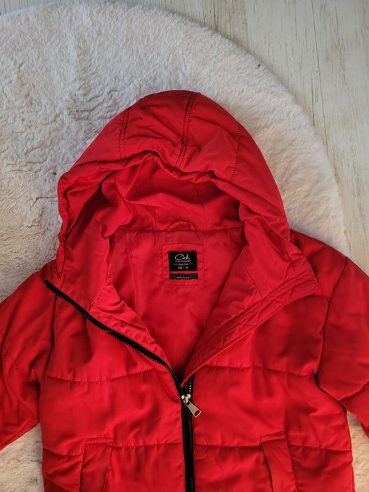Czerwona kurtka zimowa z kapturem rozm 38 40