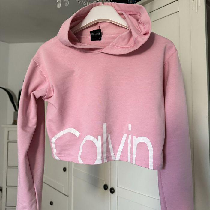 Krótka bluza z kapturem rozmiar M 38 różowa Calvin Klein