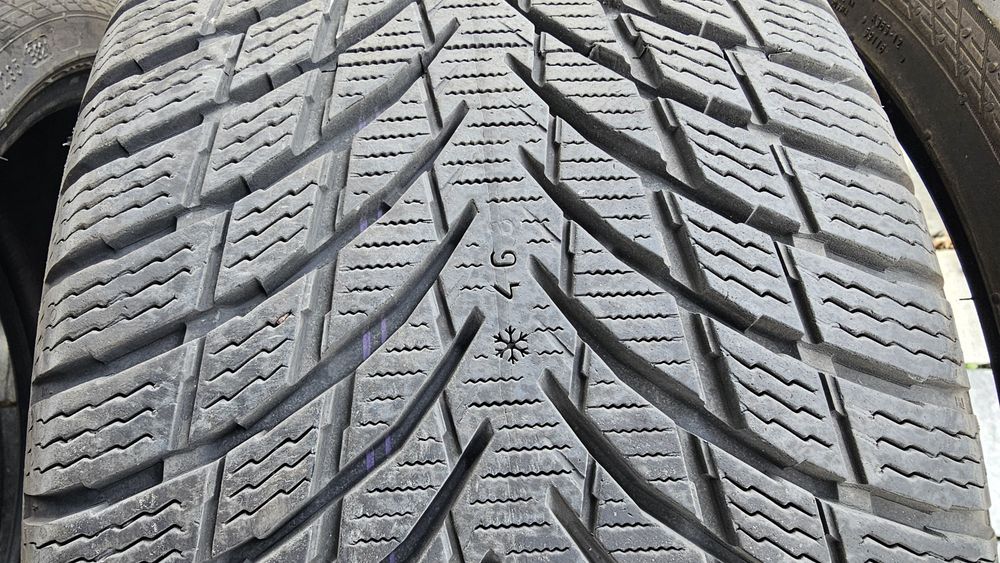 Nokian WR SnowProof  P 225 / 40 R18  Opony zimowe rok 2021