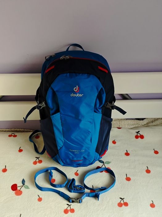 Продам майже новий рюкзак (наплічник) Deuter Speed Lite 20