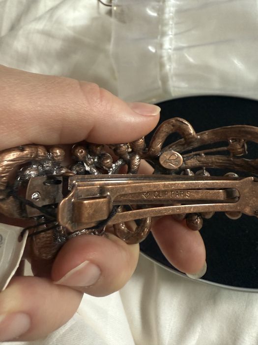 Lemper with swarovski