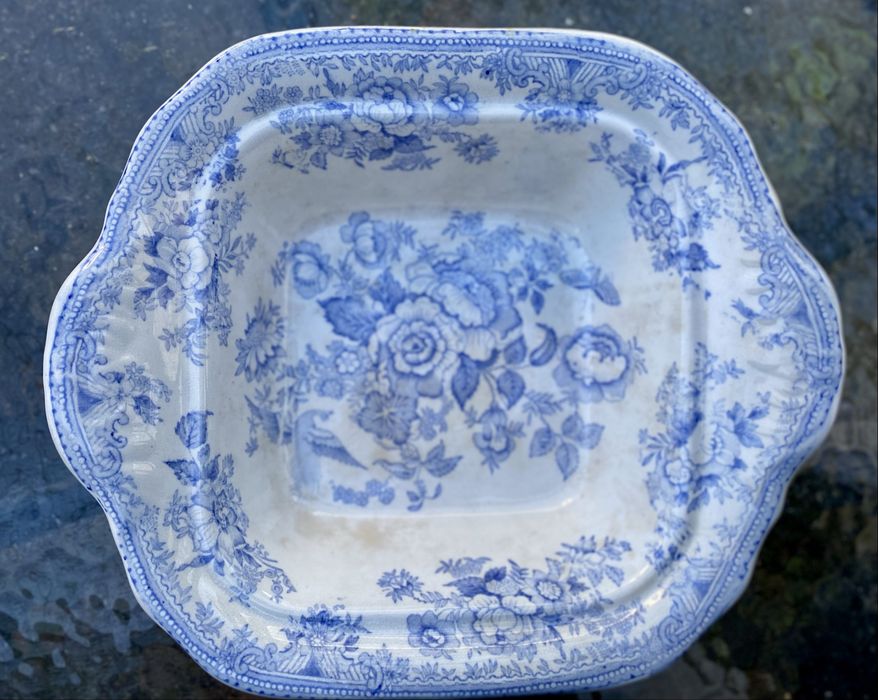 Прекрасний антикварний  терін