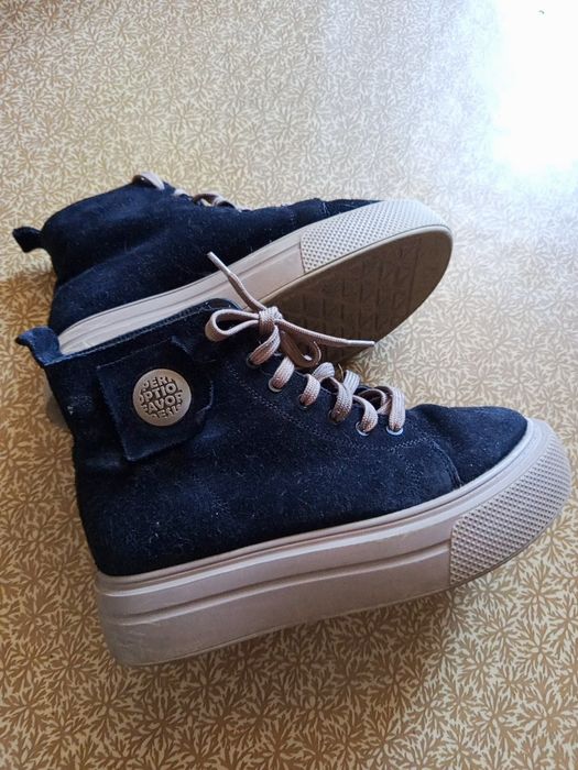 Замшеві  утеплені хайтопи кеди на платформі 37 р