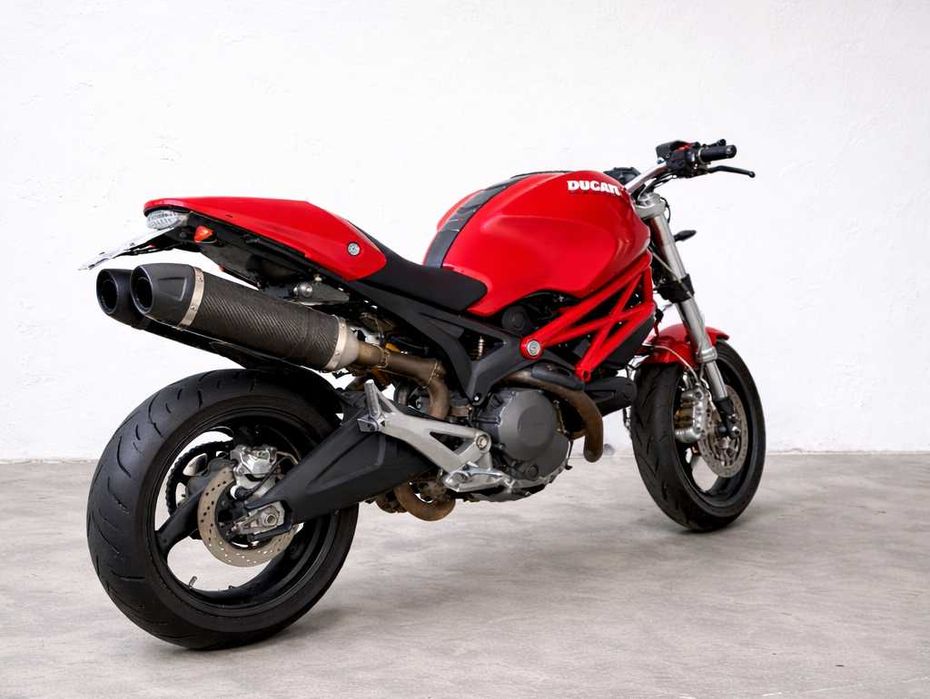 Ducati monster 696 - ano 2008