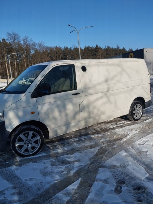 Sprzedam Volkswagen transporter t5 ciężarowy