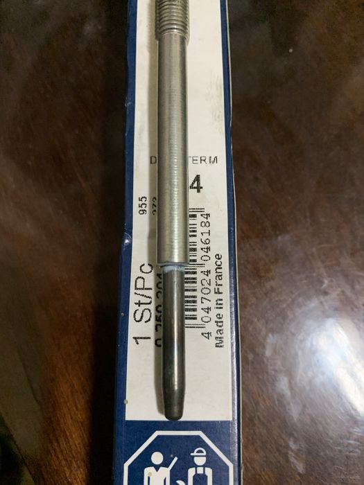 Продам свічку накалу ПЕЖО ПАРТНЕР