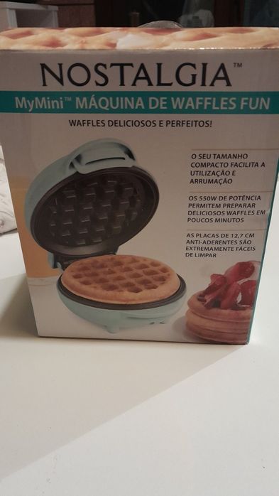 Máquina de wafffle Nostalgia MyMini
