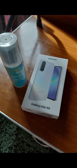 Vendo Galáxy A36 5g  novo sem nenhum arranhão tem uns 30 dias de uso