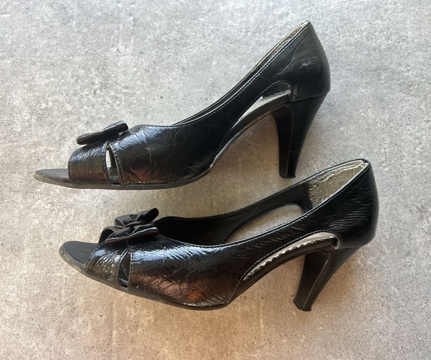 Buty na obcasie czarne