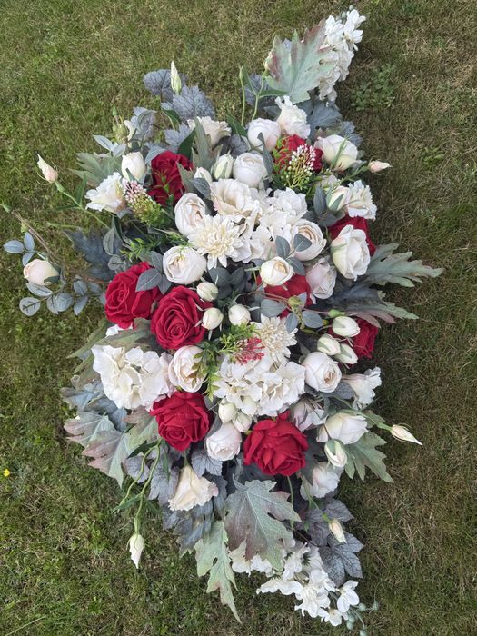 Kompozycja nagrobna stan idealny