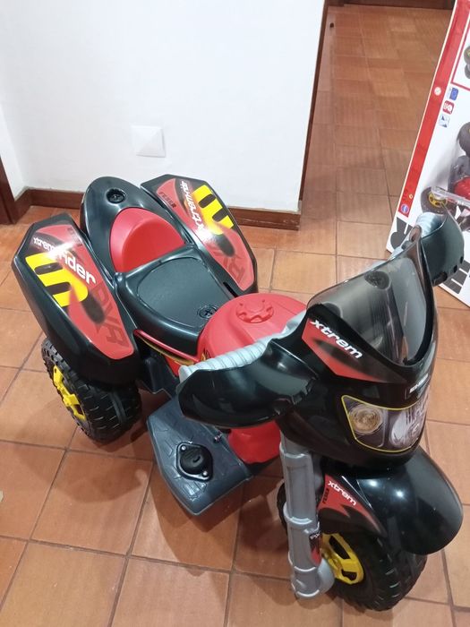 Mota elétrica criança.