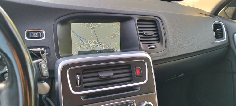 Volvo v60 1.6 D2