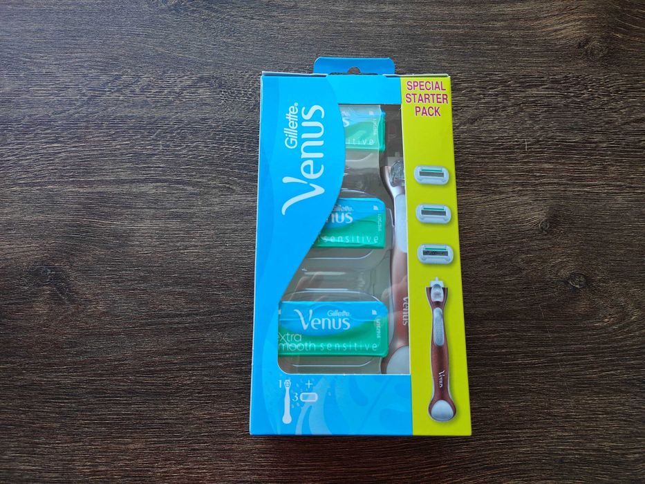 Gillette Venus Extra Smooth Sensitive Rose Gold