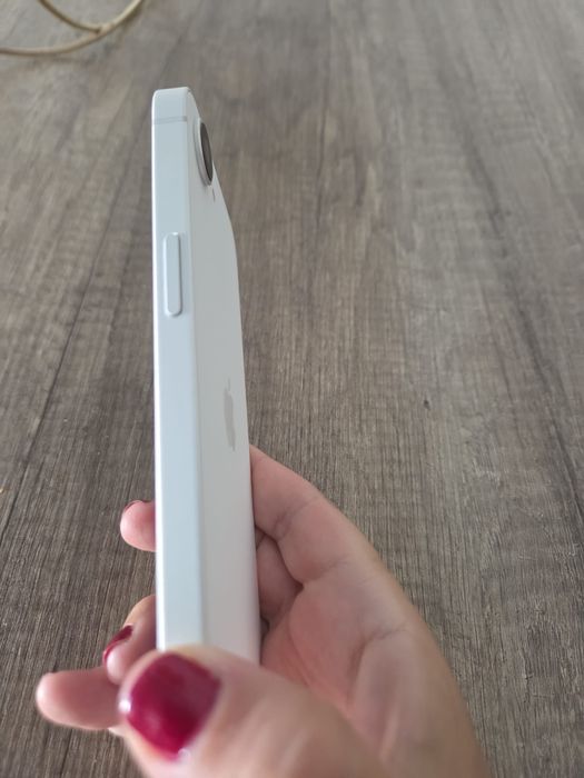 Iphone 17e novo 256 gb