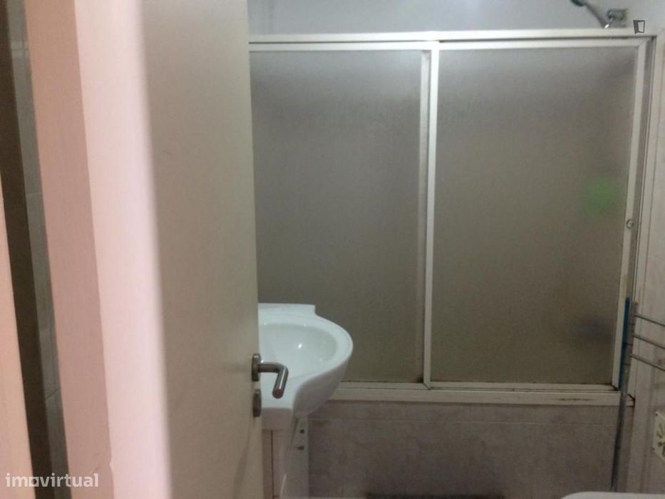 Quarto - localizado em Lisbon