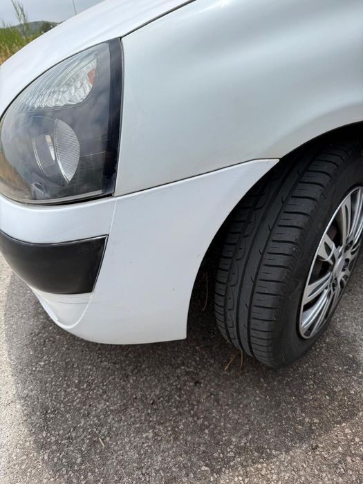 Renault  Clio 2002