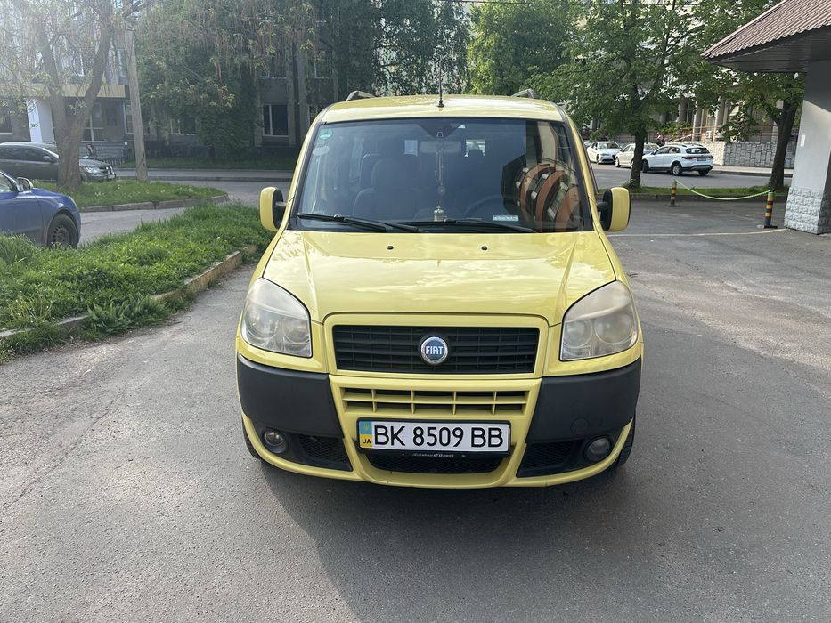 Продам фіат добло