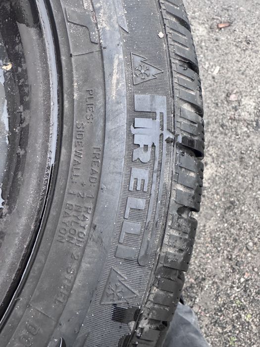 Комплект зимової гуми з дисками R/16