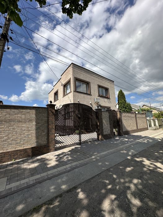 Будинок-заїжджай і живи!