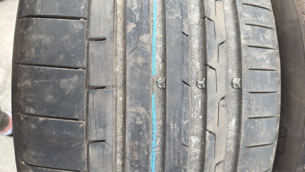 285/40R21 Xl continental sport contact 6