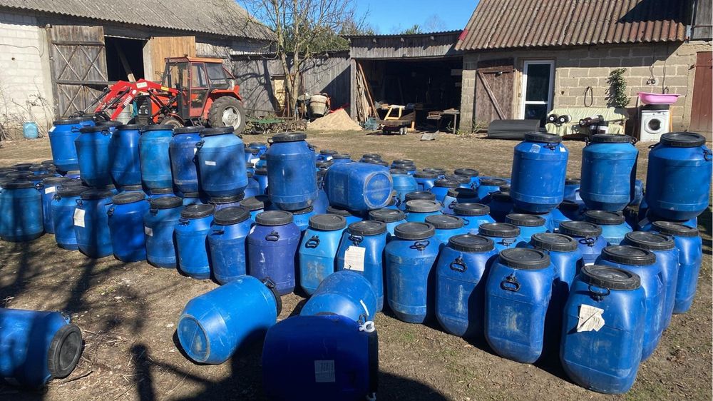 Beczki 60 l po 20zl/sztuka