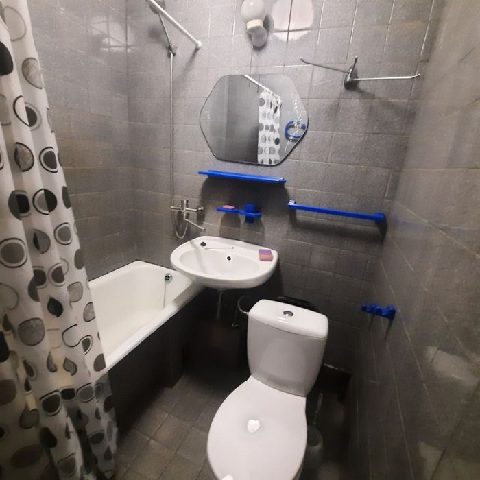 Здам двухрівневу 4к квартиру центр вул Привокзальна