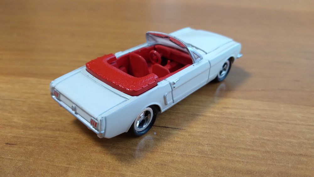 Ford Mustang Convertible - Corgi James Bond Edition Lublin • OLX.pl